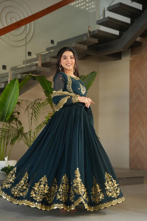 Designer party wear Gown and Dupatta