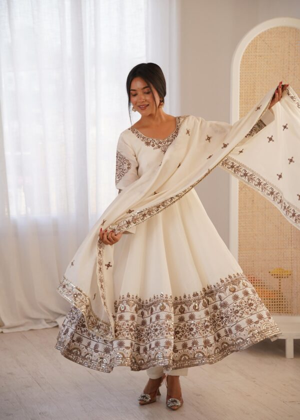 Elegant Pink Embroidered Anarkali Suit for Women for women festive wear