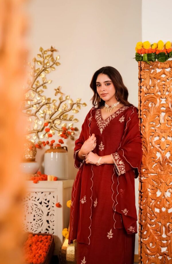 Viscose Chanderi Kurta Set with Organza Dupatta for women festive wear